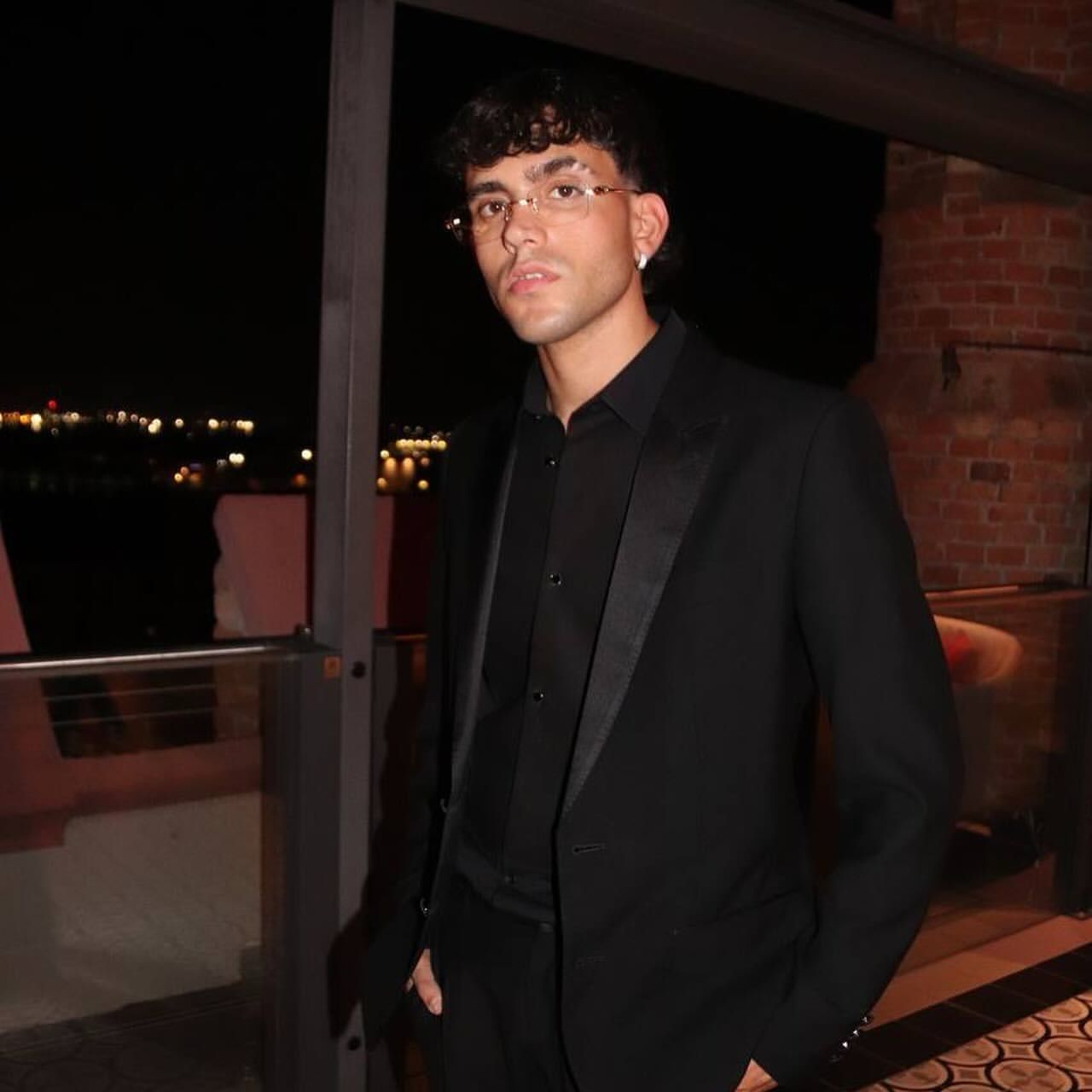 AKA7